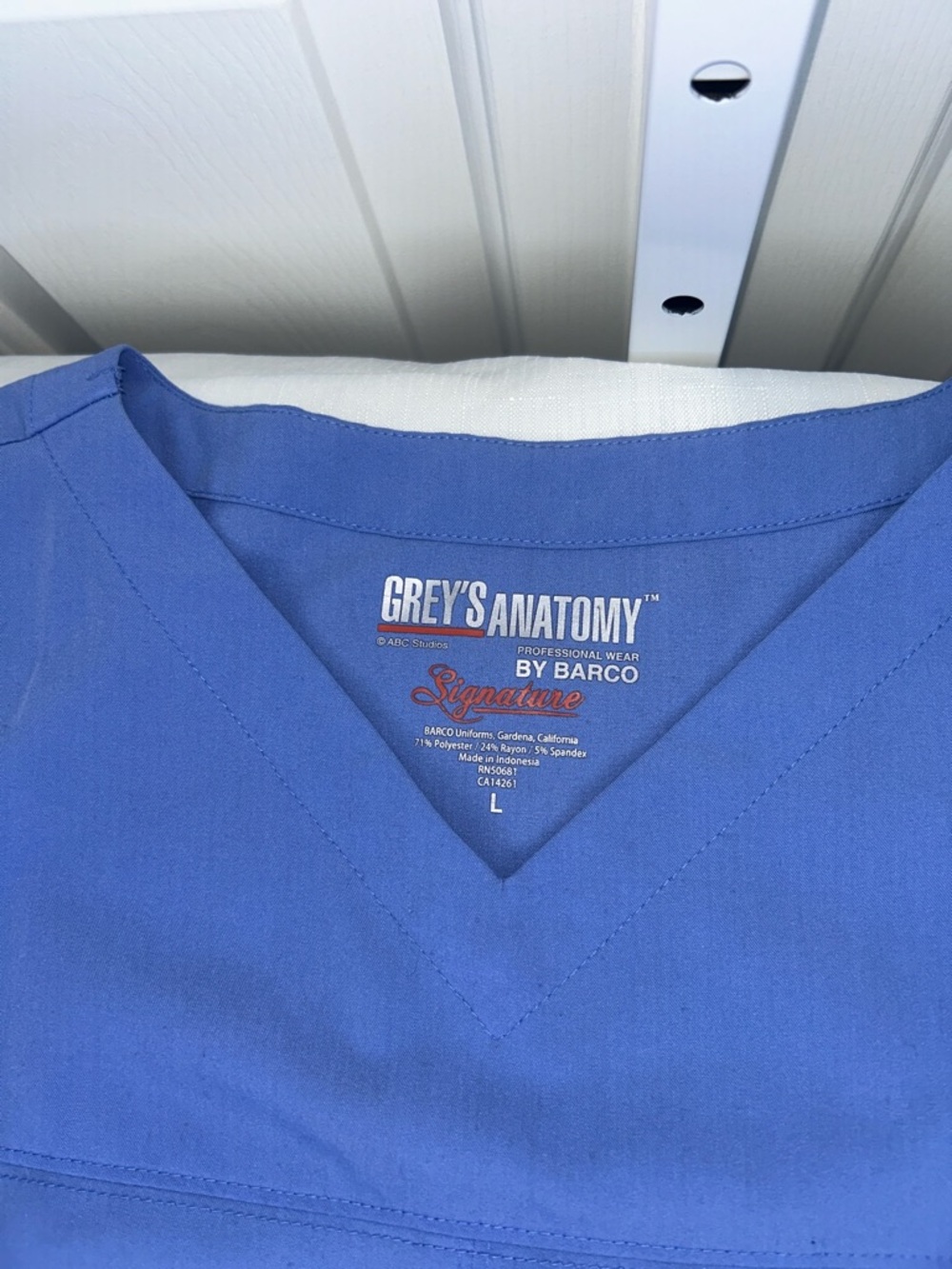 Grey's Anatomy Periwinkle V-Neck Scrub Top - Picture 4 of 9